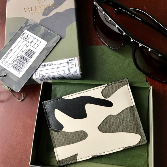 valentino camo card holder